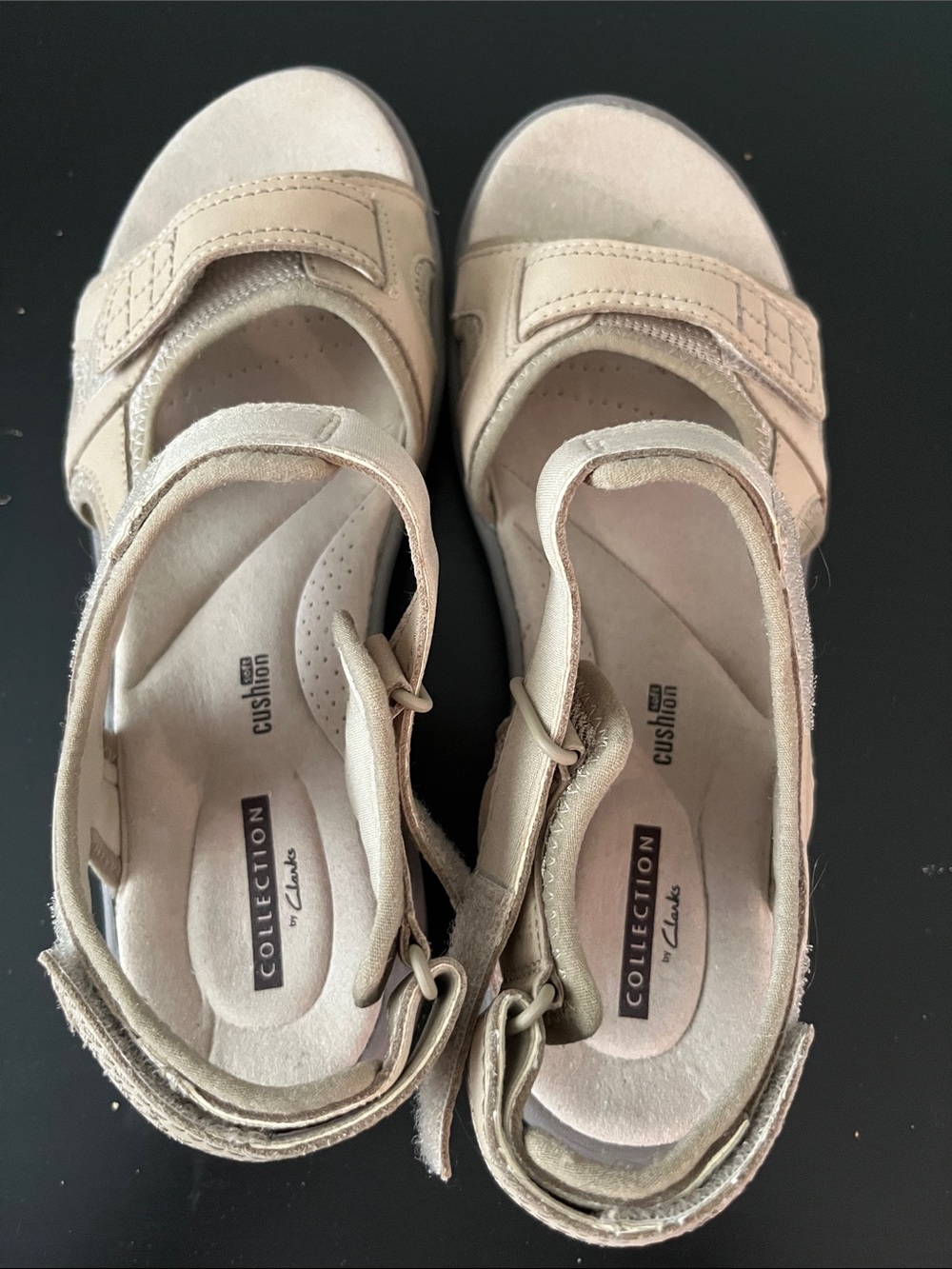 Clarks Women's Tan Strappy Comfort Sandals